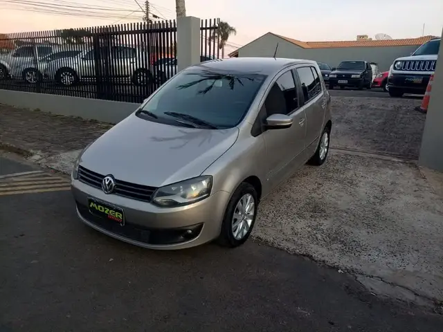 Carro Volkswagen Fox 2012 1.6 VHT Prime (Flex)