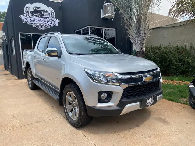 Carro Chevrolet S10 Cabine Dupla 2023 LTZ 2.8 Turbodiesel (Aut.)