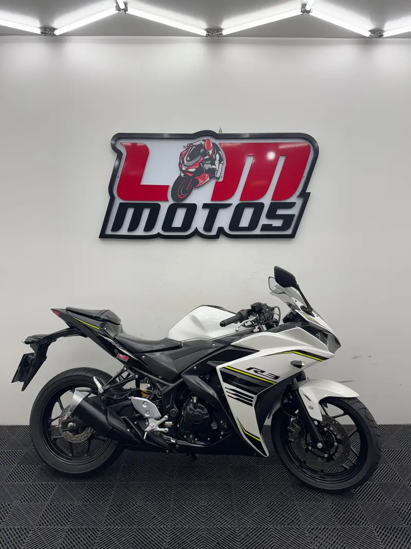 Yamaha (ABS)