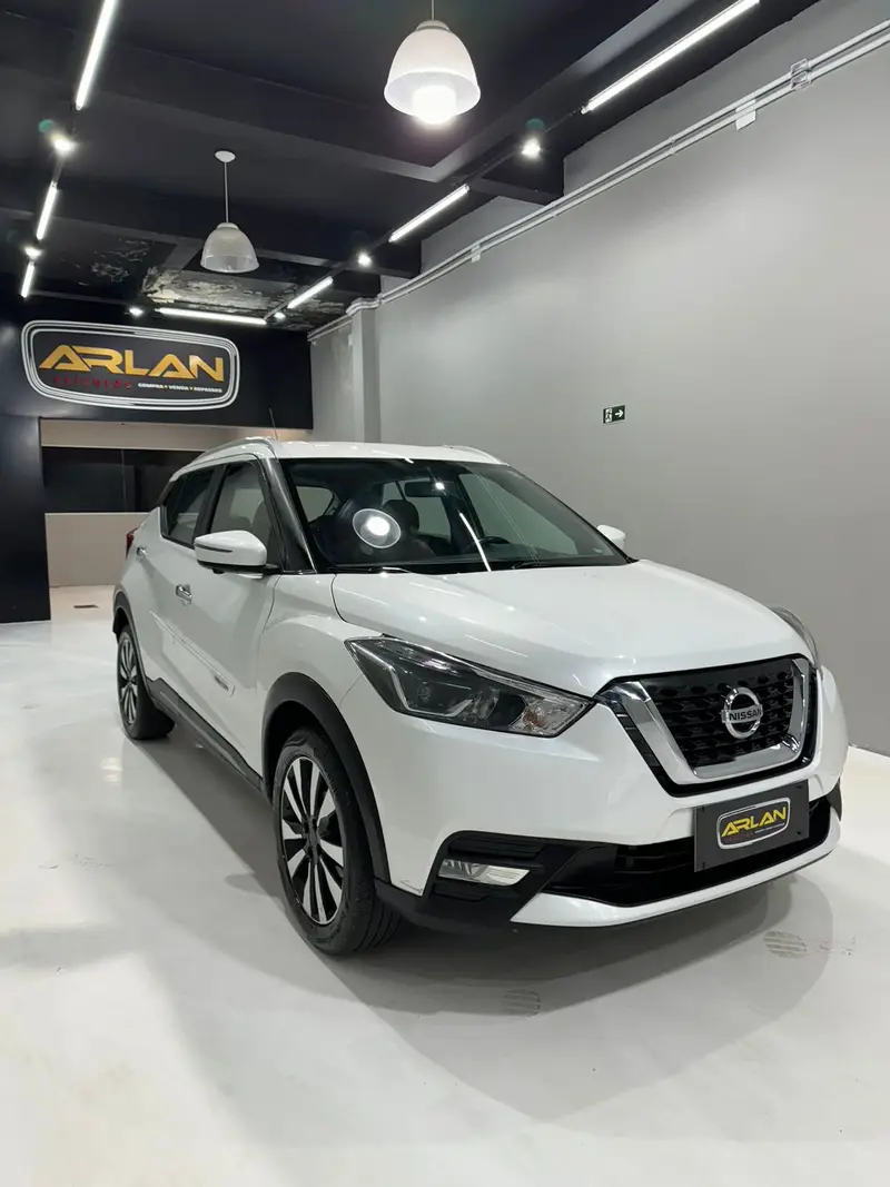 Nissan Kicks 1.6 SL CVT (Flex)