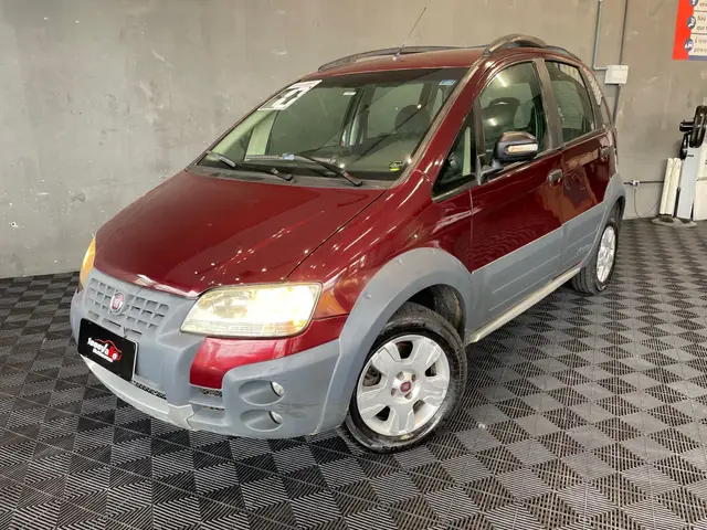 Carro Fiat Idea 2010 Adventure 1.8 Dualogic (Flex)