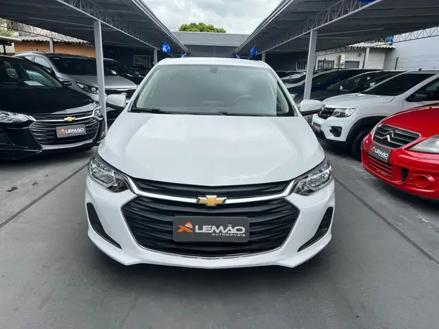 Carro Chevrolet Onix 2023 LT 1.0