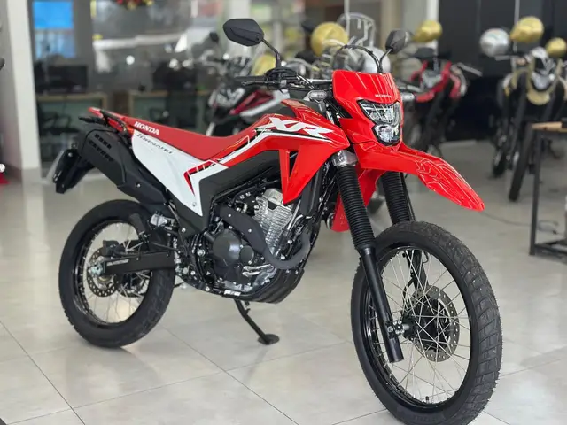 Moto Honda XR 300L 2025 Tornado