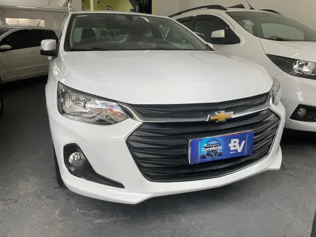 Carro Chevrolet Onix Plus 2020 1.0 LT Turbo (Flex)