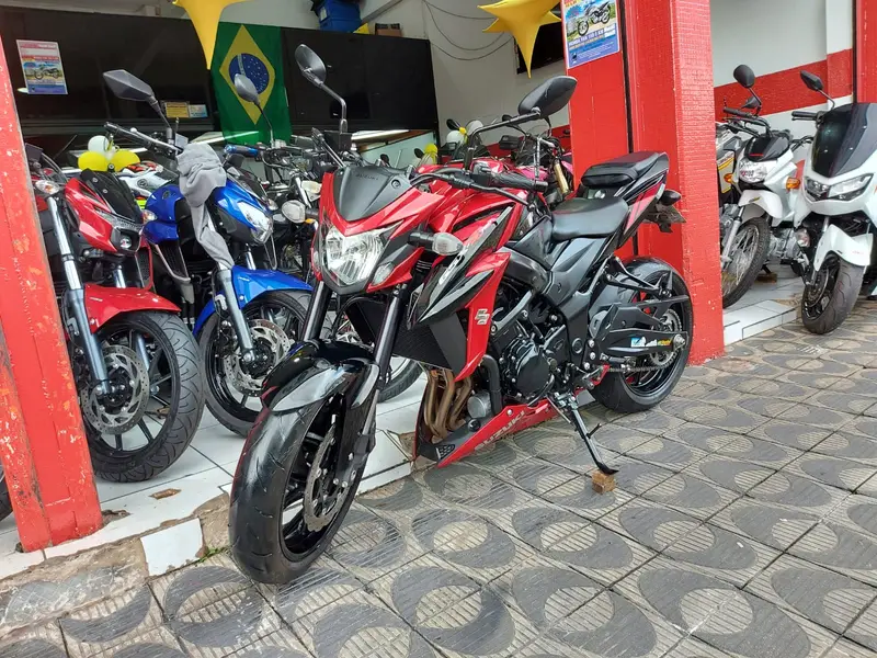 Suzuki GSX-S 750 750