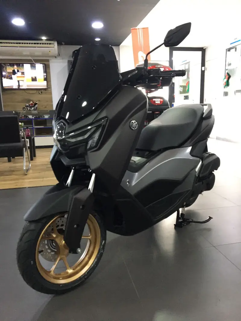 Yamaha NMax Connected 160
