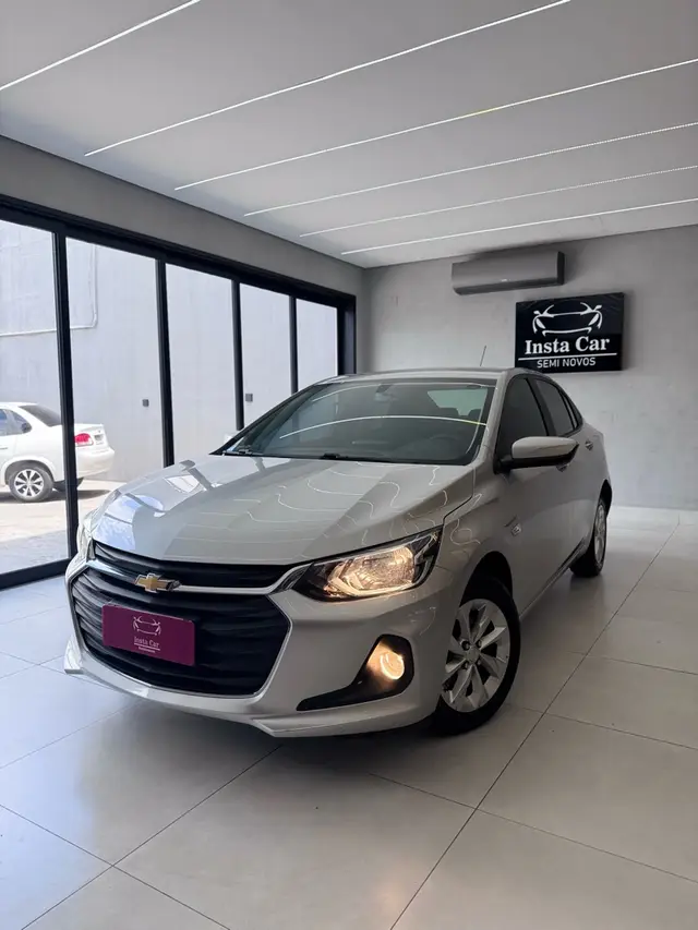 Carro Chevrolet Onix Plus 2022 1.0 LTZ Turbo (Flex)