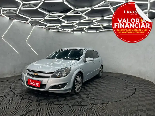 Carro Chevrolet Vectra GT 2011 -X 2.0 8V (Flex)