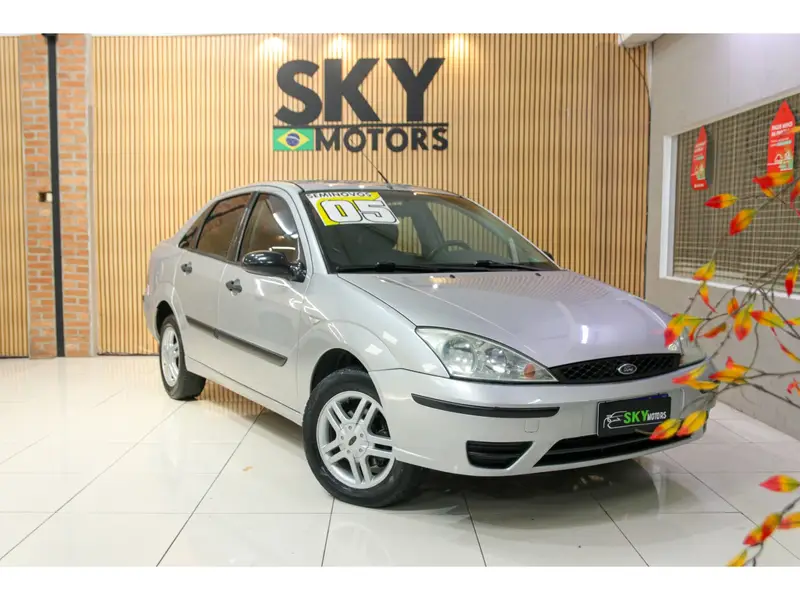 Ford Focus Hatch GLX 2.0 16V