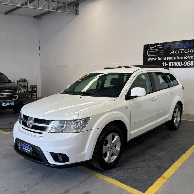Fiat Freemont 2.4 16V Emotion (Aut)