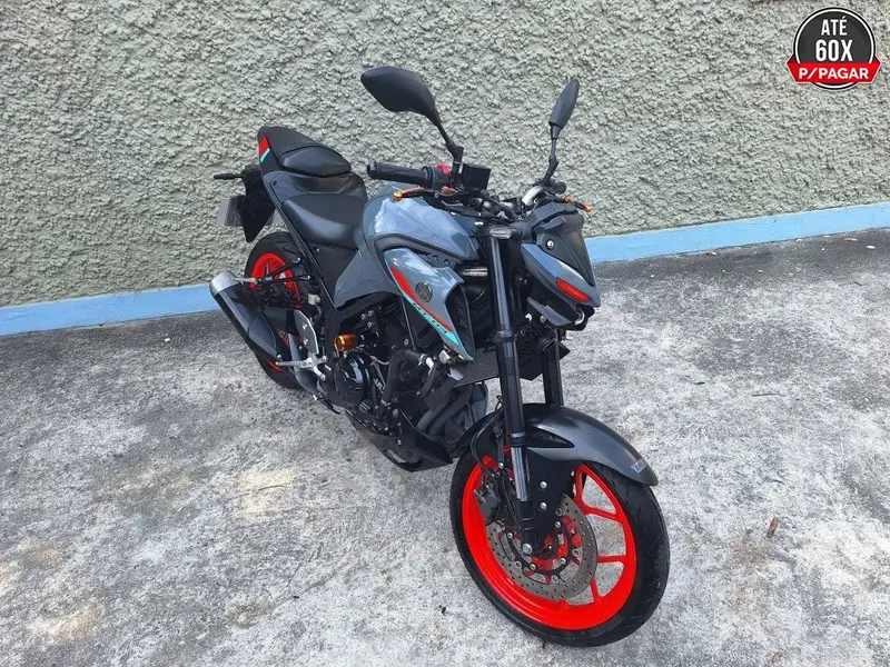Yamaha MT-03 MT 03