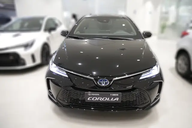 Carro Toyota Corolla 2024 Altis Hybrid Premium 1.8 Flex