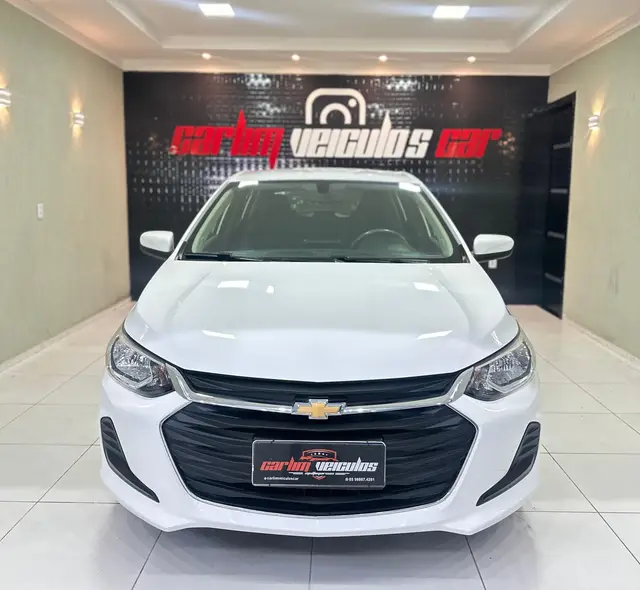 Carro Chevrolet Onix 2023 LT 1.0