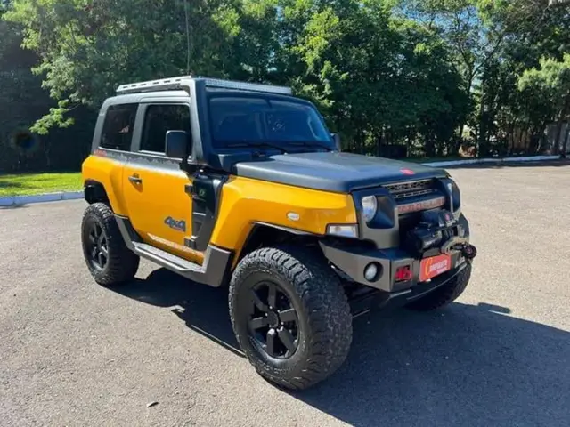 Carro Troller T4 2017 3.2 Diesel XLT 4x4