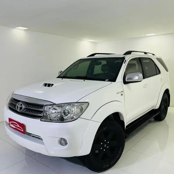Carro Toyota Hilux SW4 2010 SRV 4x4 3.0 Turbo