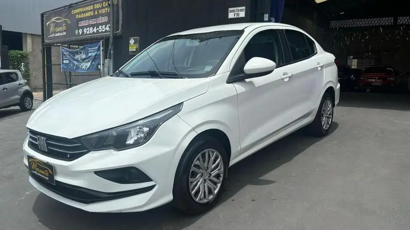 Fiat Cronos 1.0 (Flex) MT