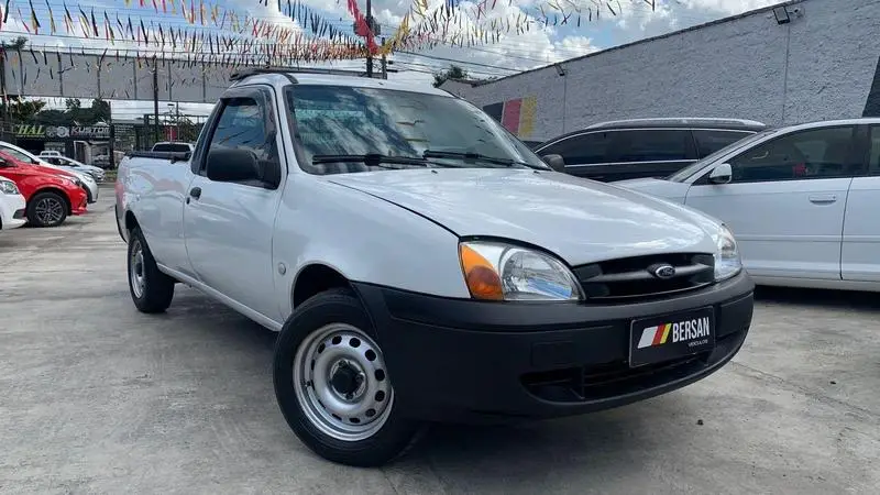 Ford Courier L 1.6 (Flex)