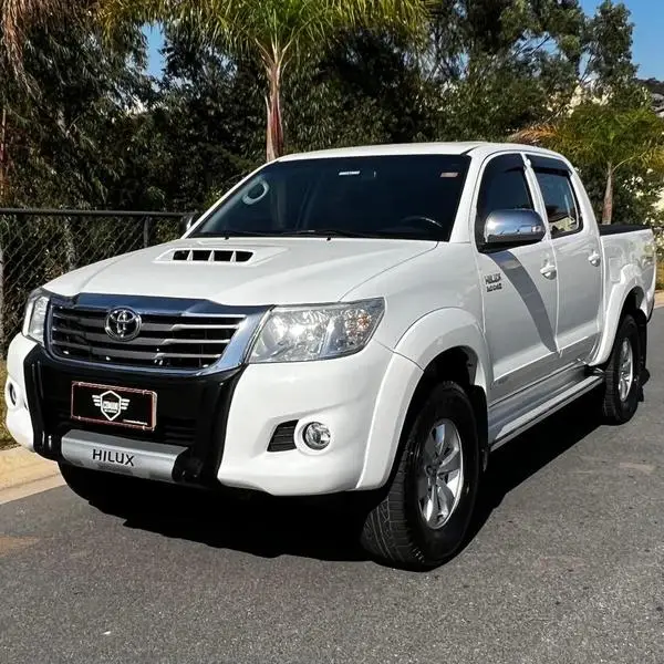 Carro Toyota Hilux SW4 2014 3.0 TDI 4x4 SRV 7L