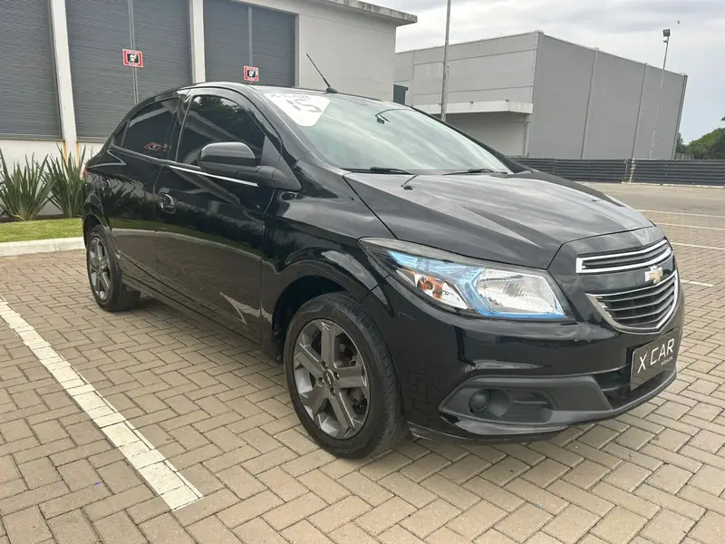Chevrolet Onix 1.4 LT SPE/4