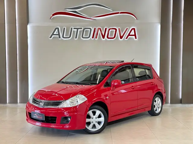 Carro Nissan Tiida 2013 SL 1.8 (flex)