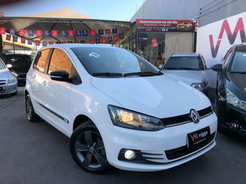 Volkswagen Fox 1.0 MPI Trendline (Flex)