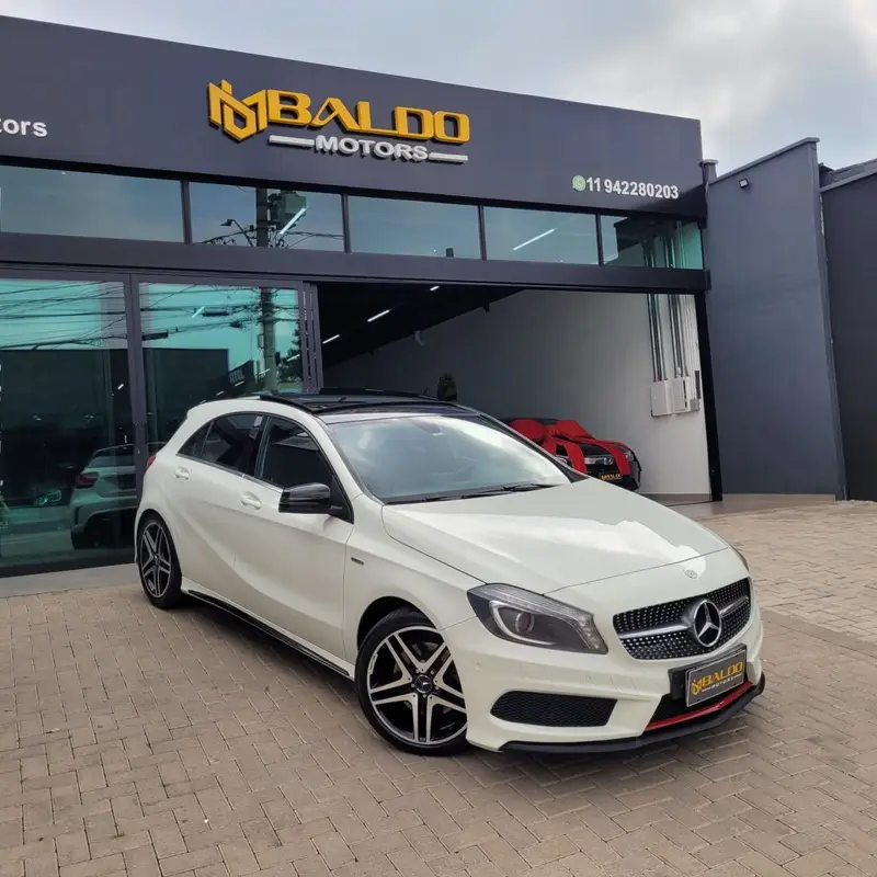 Mercedes-Benz CLA 250 Sport 4MATIC 2.0 16V 211cv Aut.