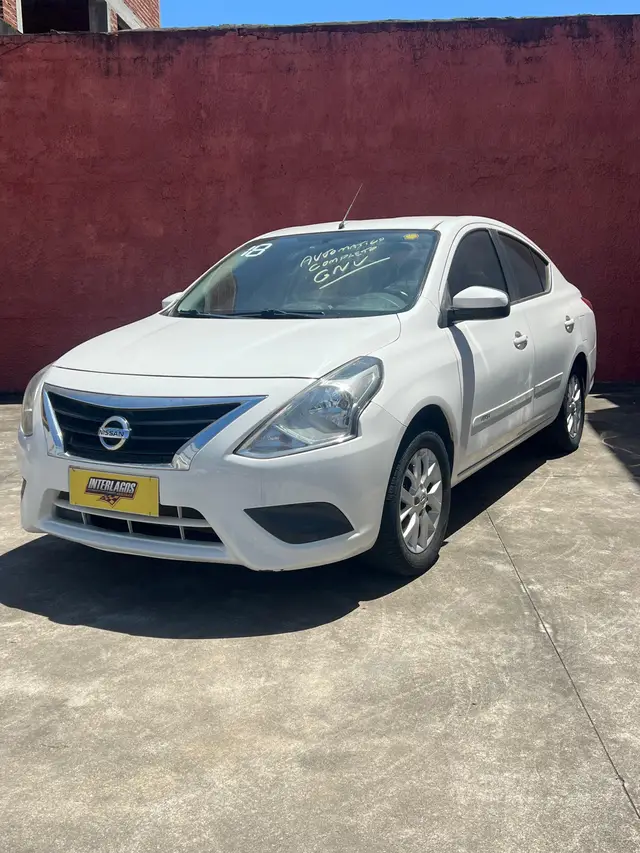 Carro Nissan Versa 2018 1.6 16V SV FlexStart CVT (Flex)