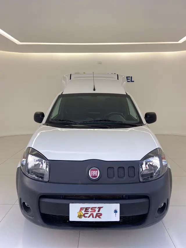 Carro Fiat Fiorino 2021 Furgão 1.4 Working (Flex)