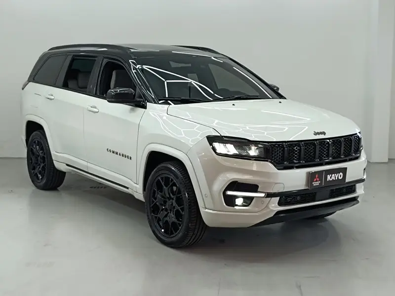 Jeep Commander Overland 2.0 TD380