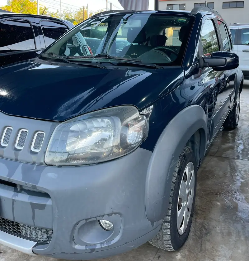 Fiat Uno Vivace 1.0 8V (Flex) 4p