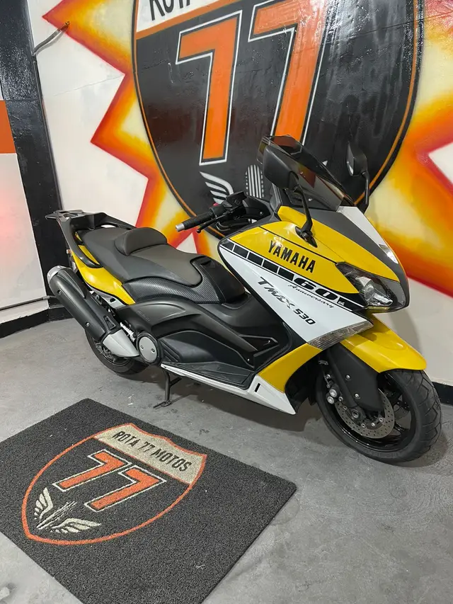 Carro Yamaha Tmax 2015 530