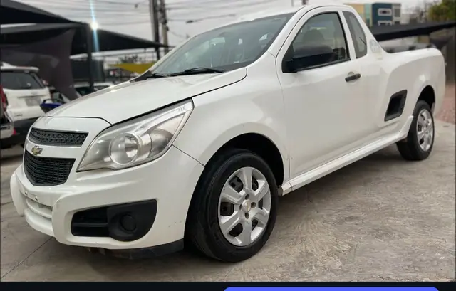 Carro Chevrolet Montana 2019 LS 1.4 (Flex)