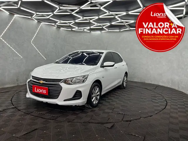 Carro Chevrolet Onix 2023 LT 1.0