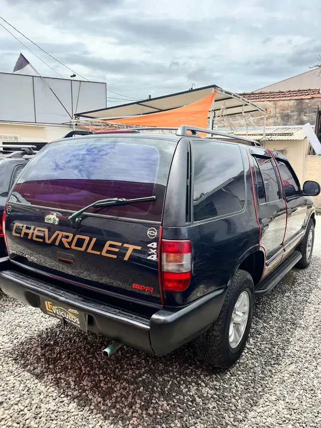 Carro Chevrolet Blazer 1999 4x2 2.2 MPFi