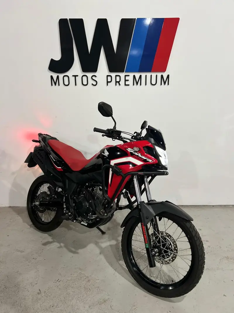 Honda XRE Sahara 300 Rally