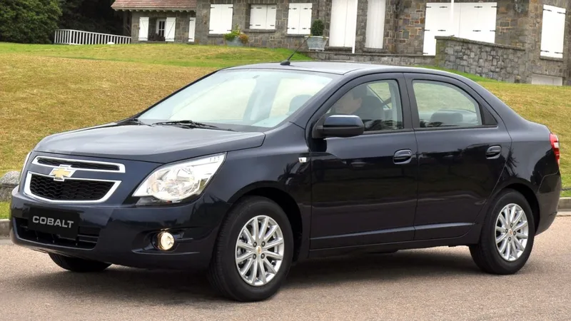 5 carros espaçosos para você comprar por até R$ 40 mil
