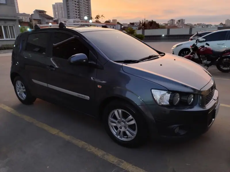 Chevrolet Sonic Hatch LT