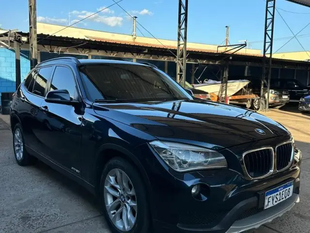 Carro BMW X1 2015 2.0 sDrive20i Activeflex