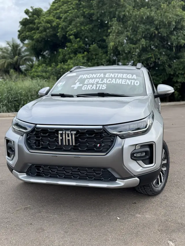 Carro Fiat Strada 2025 Ranch 1.0 Flex Turbo CD Aut.