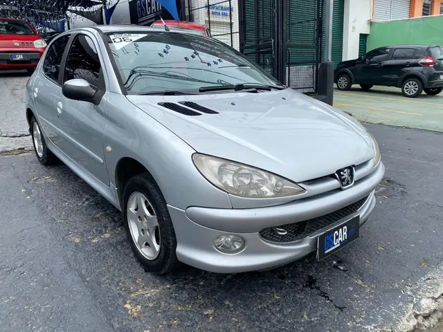 Carro Peugeot 206 2006 Hatch. Feline 1.4 8V (flex)