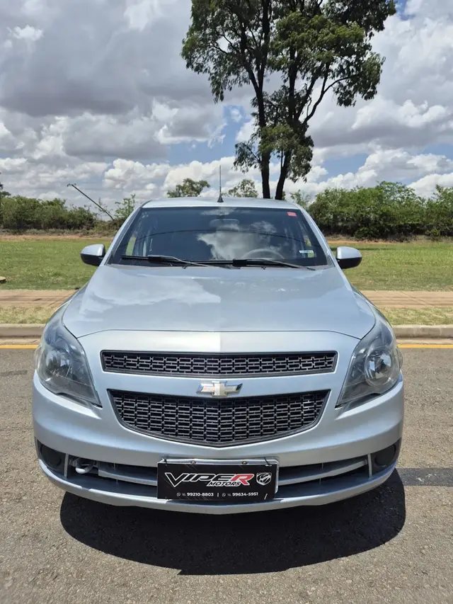 Carro Chevrolet Agile 2013 LT 1.4 8V (Flex)