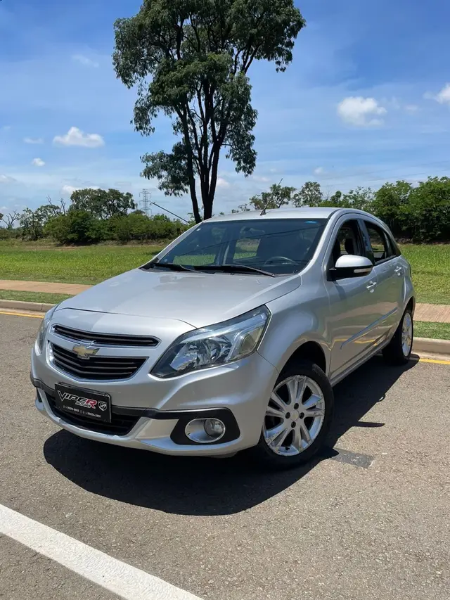 Carro Chevrolet Agile 2014 LTZ 1.4 8V (Flex)
