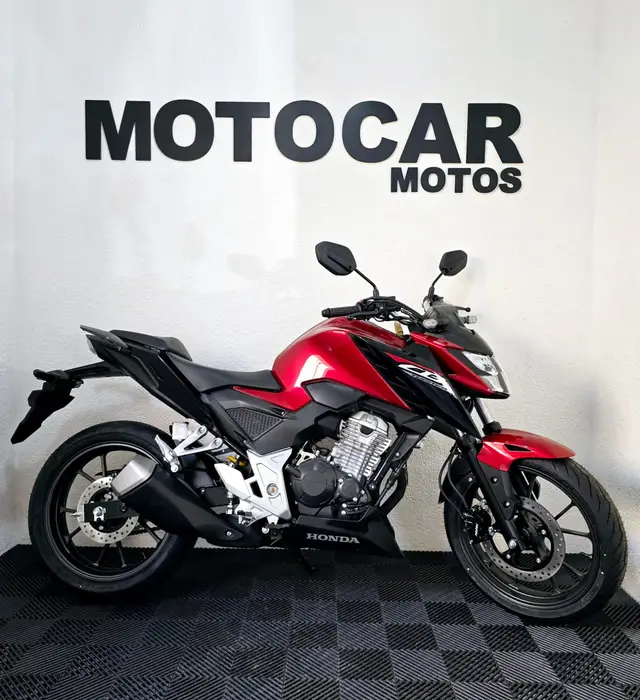 Moto Honda CB 300F Twister 2025 (ABS)