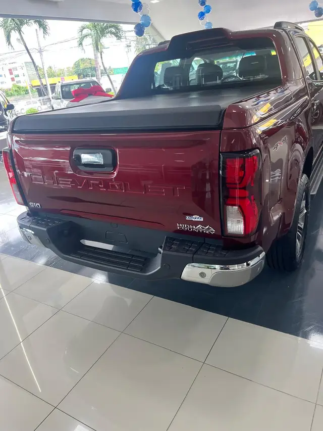 Carro Chevrolet S10 Cabine Dupla 2025 High Country 2.8 Turbodiesel (Aut.)