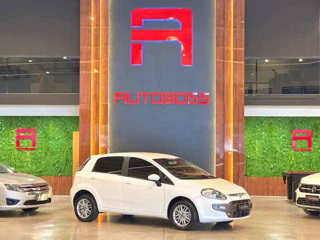 Carro Fiat Punto 2016 Essence 1.6 16V (Flex)