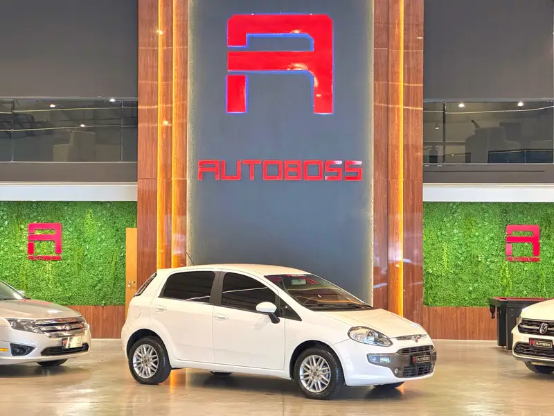 Fiat Punto Essence 1.6 16V (Flex)