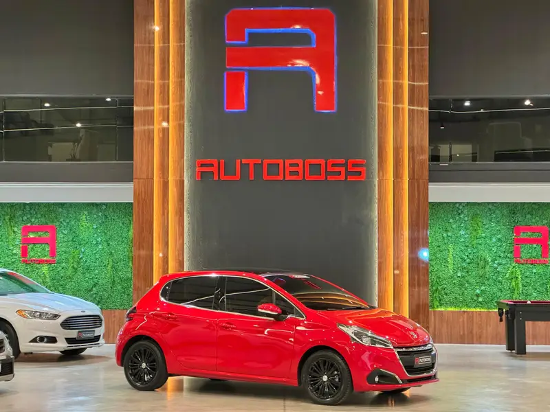 Peugeot 208 Griffe 1.6 16V (Flex) (Aut)