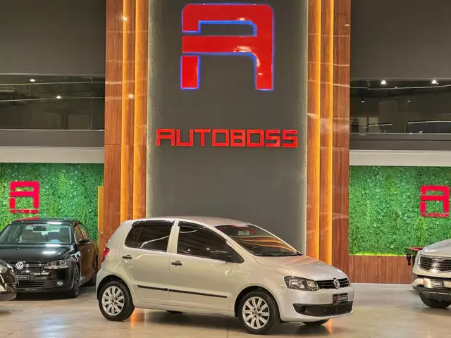 Carro Volkswagen Fox 2013 1.6 VHT (Flex)