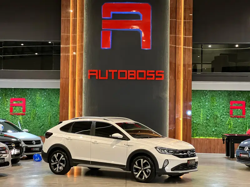 Volkswagen Nivus Highline 1.0 Turbo (Flex) (Aut)