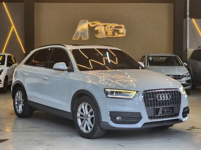 Carro Audi Q3 2015 2.0 TFSI Ambition S Tronic Quattro